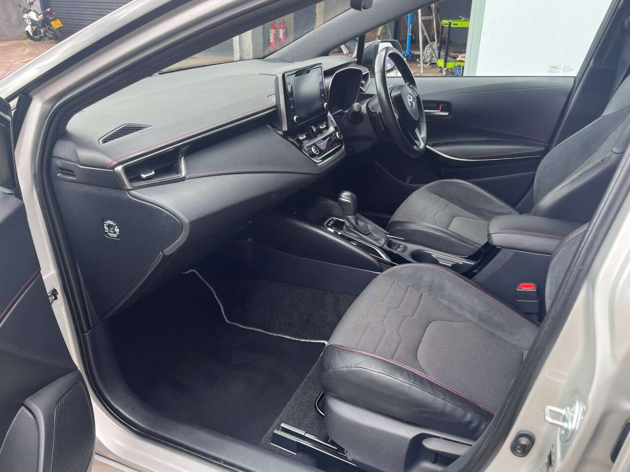 2019 TOYOTA COROLLA 2019 TOYOTA COROLLA