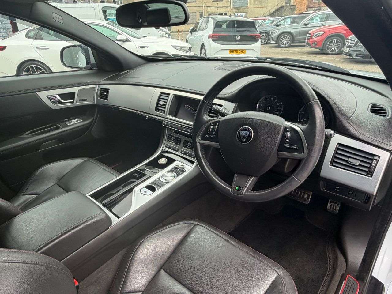 2015 JAGUAR XF 2015 JAGUAR XF