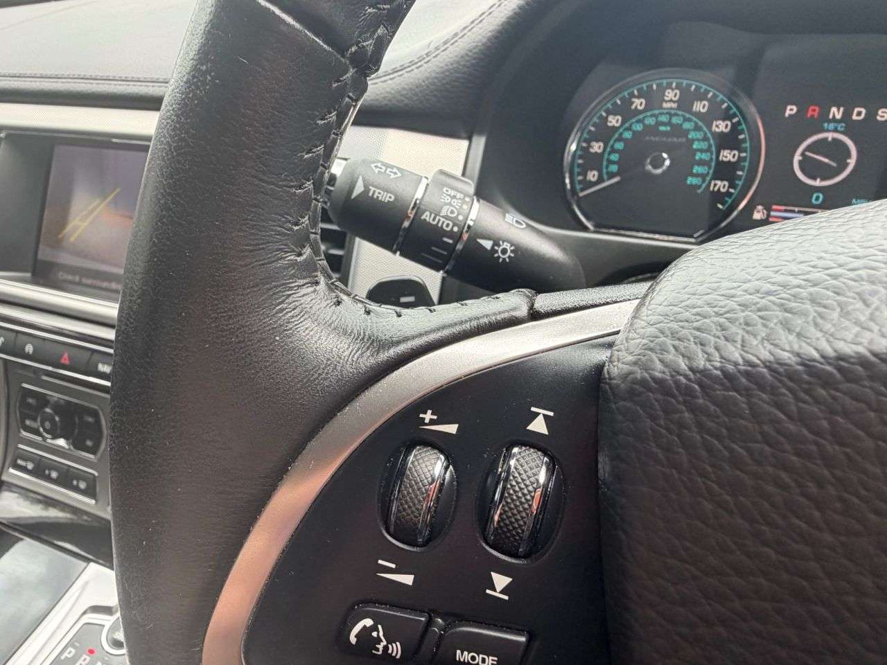 2015 JAGUAR XF 2015 JAGUAR XF