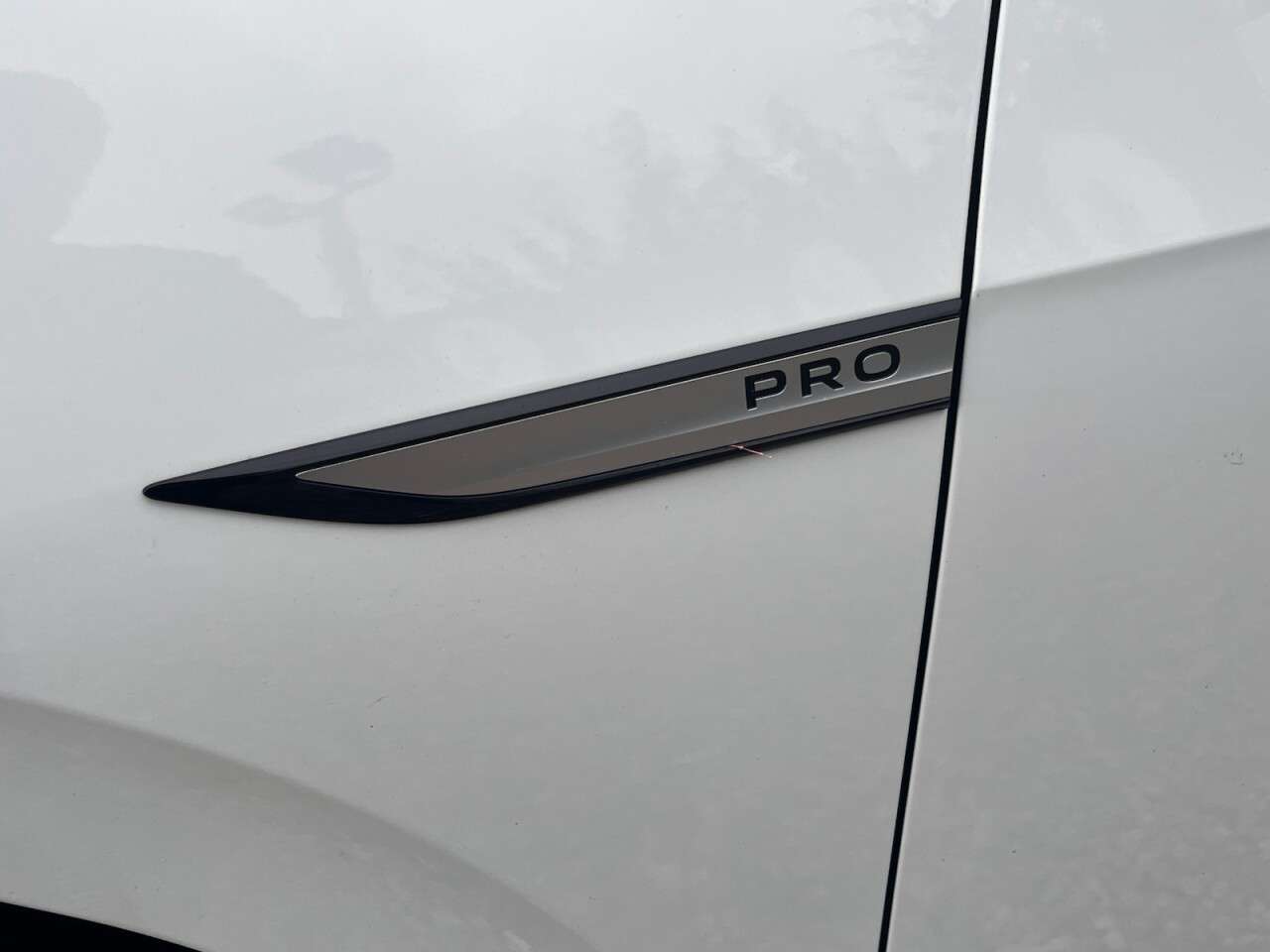A 2020 VOLKSWAGEN ID.3 Pro Performance 58kWh Style Hatchback 5dr Electric Auto (204 ps) A 2020 VOLKSWAGEN ID.3 Pro Performance 58kWh Style Hatchback 5dr Electric Auto (204 ps)