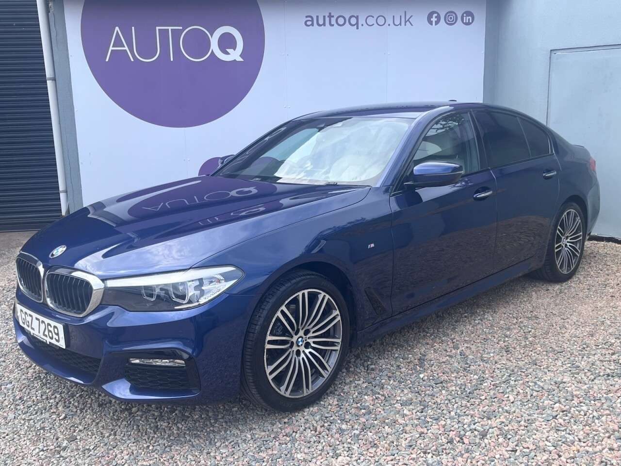 A 2024 BMW 5 SERIES 2.0 520d M Sport Saloon 4dr Diesel Auto xDrive Euro 6 (s/s) (190 ps) A 2024 BMW 5 SERIES 2.0 520d M Sport Saloon 4dr Diesel Auto xDrive Euro 6 (s/s) (190 ps)