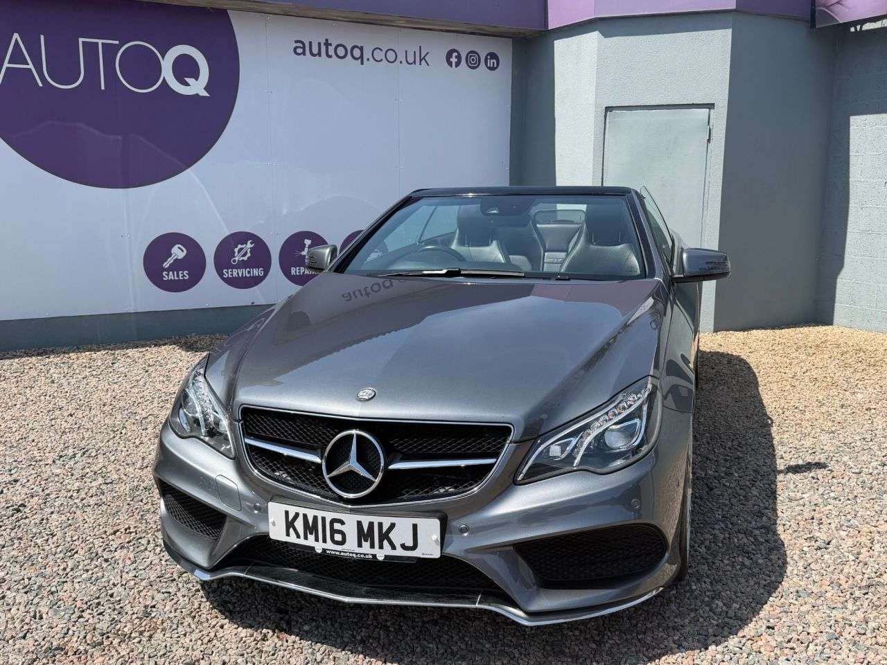 A 2016 MERCEDES-BENZ E-CLASS 3.0 E350d V6 AMG Line Edition (Premium) Cabriolet 2dr Diesel G-Tronic+ Euro A 2016 MERCEDES-BENZ E-CLASS 3.0 E350d V6 AMG Line Edition (Premium) Cabriolet 2dr Diesel G-Tronic+ Euro