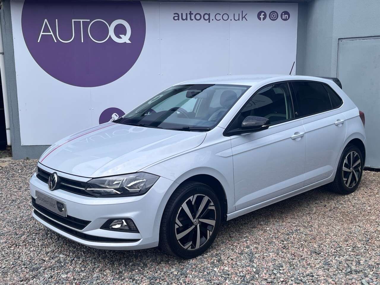 A 2020 VOLKSWAGEN POLO 1.0 EVO beats Hatchback 5dr Petrol Manual Euro 6 (s/s) (80 ps) A 2020 VOLKSWAGEN POLO 1.0 EVO beats Hatchback 5dr Petrol Manual Euro 6 (s/s) (80 ps)