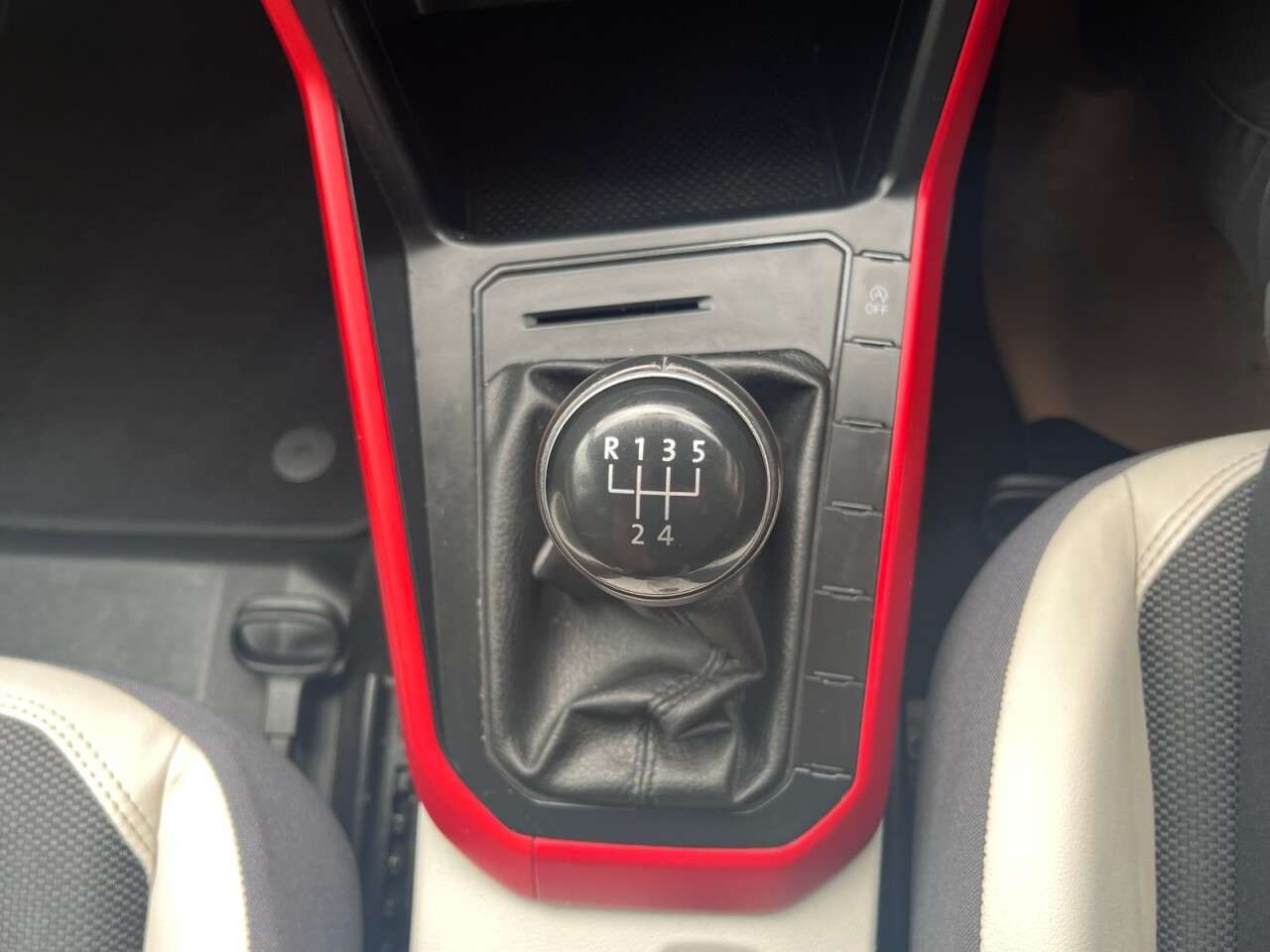 2020 VOLKSWAGEN POLO 2020 VOLKSWAGEN POLO