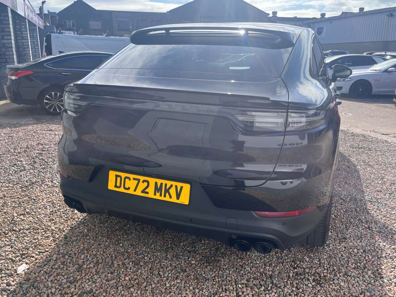 A 2022 PORSCHE CAYENNE 3.0T V6 Coupe 5dr Petrol TiptronicS 4WD Euro 6 (s/s) (340 ps) A 2022 PORSCHE CAYENNE 3.0T V6 Coupe 5dr Petrol TiptronicS 4WD Euro 6 (s/s) (340 ps)