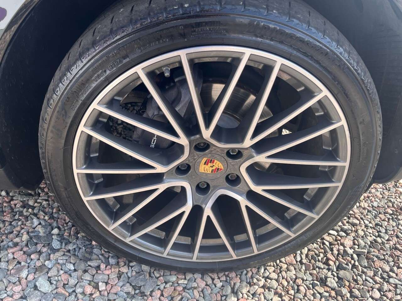 2022 PORSCHE CAYENNE 2022 PORSCHE CAYENNE