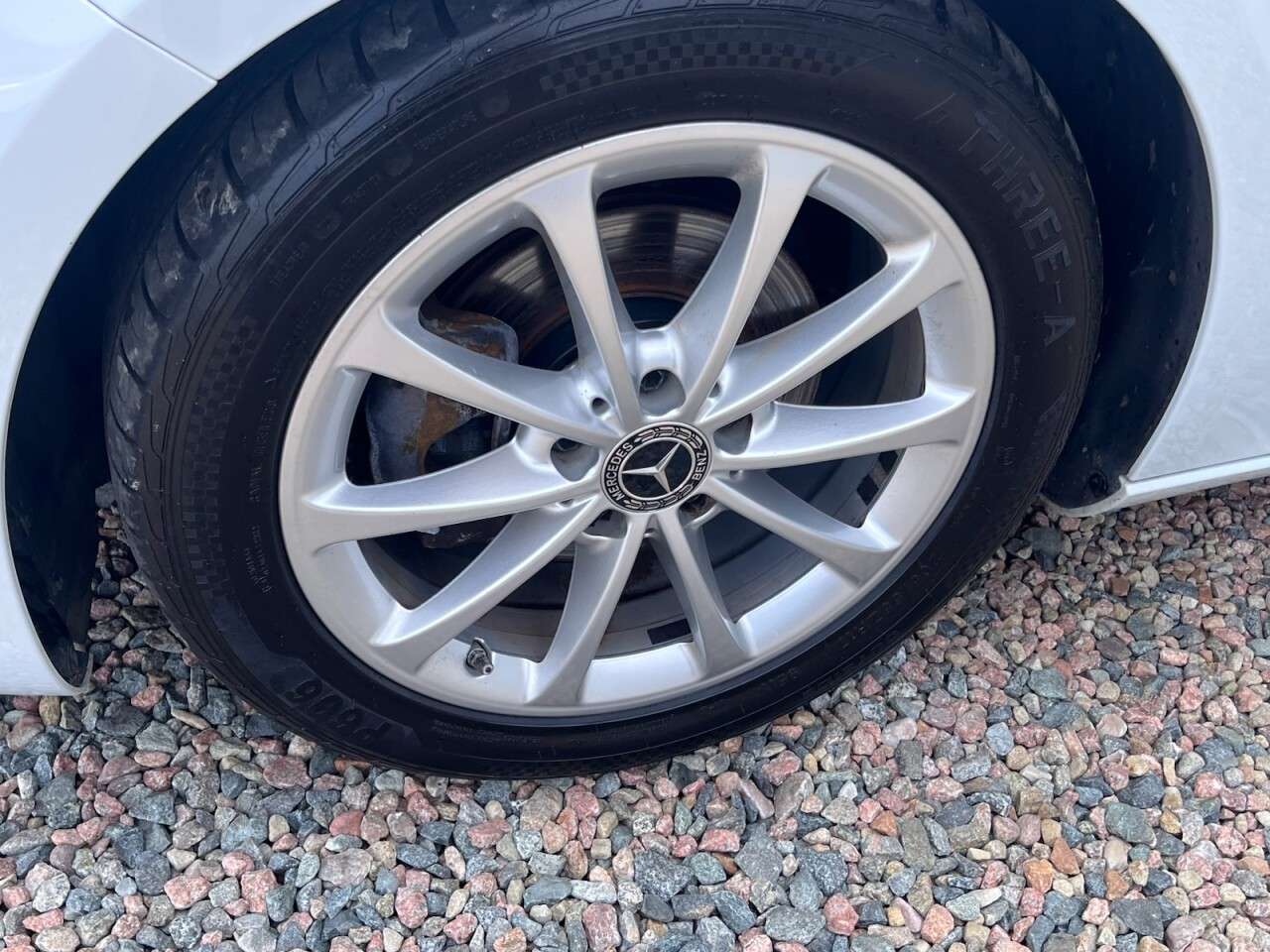 A 2020 MERCEDES-BENZ A CLASS 1.5 A180d Sport (Executive) Hatchback 5dr Diesel 7G-DCT Euro 6 (s/s) (116 p A 2020 MERCEDES-BENZ A CLASS 1.5 A180d Sport (Executive) Hatchback 5dr Diesel 7G-DCT Euro 6 (s/s) (116 p
