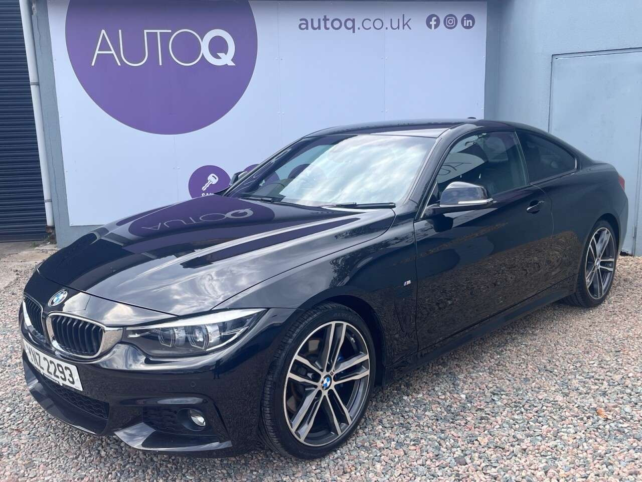 A 2018 BMW 4 SERIES 2.0 420i M Sport Coupe 2dr Petrol Auto Euro 6 (s/s) (184 ps) A 2018 BMW 4 SERIES 2.0 420i M Sport Coupe 2dr Petrol Auto Euro 6 (s/s) (184 ps)