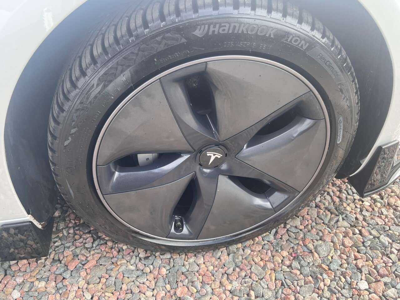 2020 TESLA MODEL 3 2020 TESLA MODEL 3