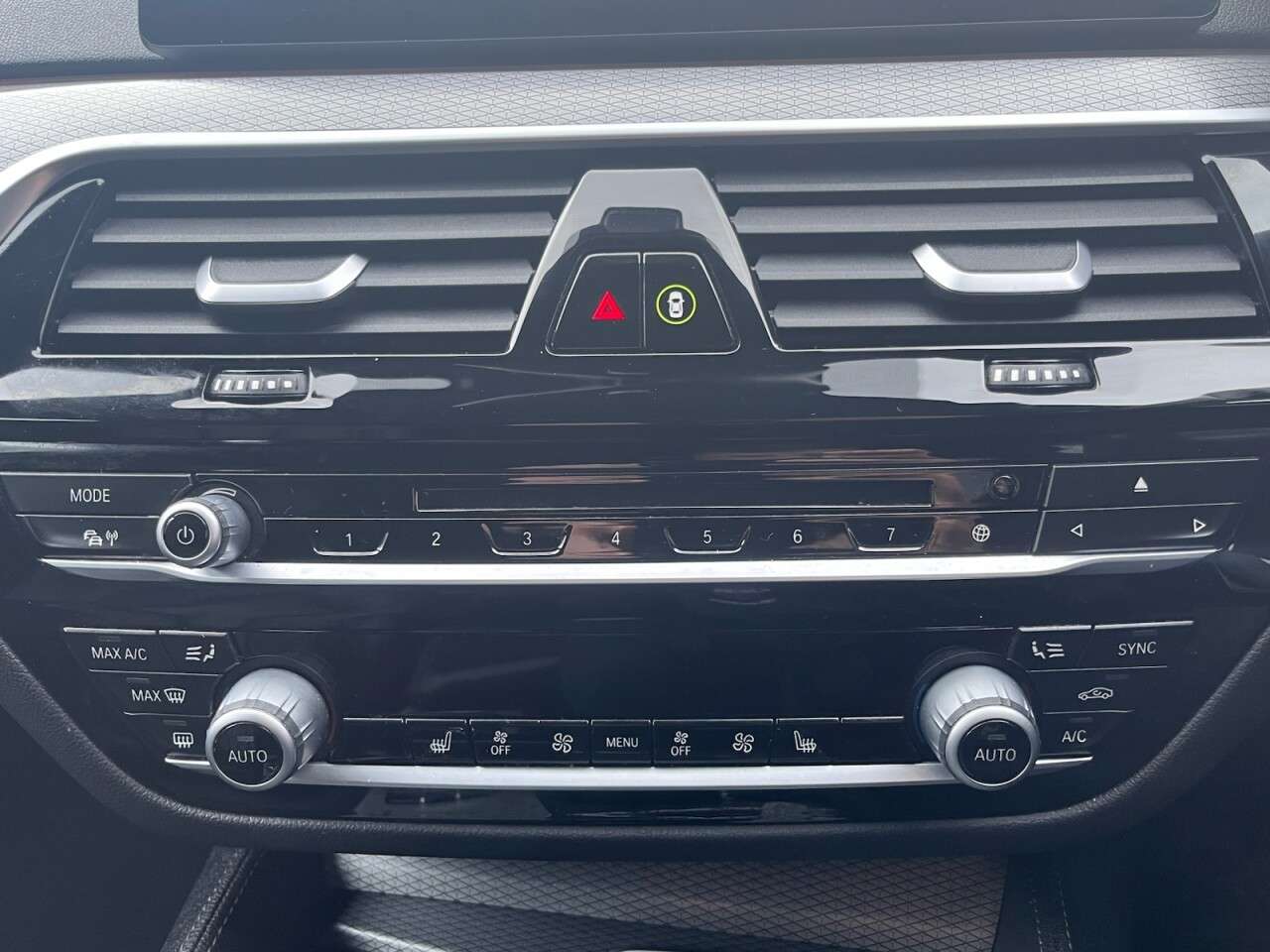 2018 BMW 5 SERIES 2018 BMW 5 SERIES