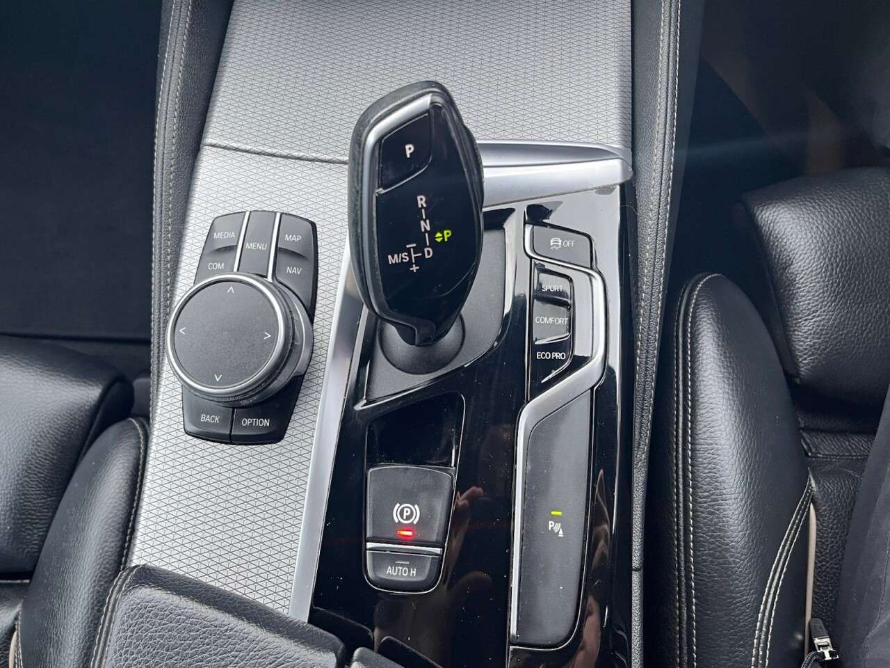 2018 BMW 5 SERIES 2018 BMW 5 SERIES