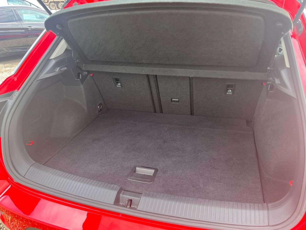 2019 VOLKSWAGEN T-ROC 2019 VOLKSWAGEN T-ROC