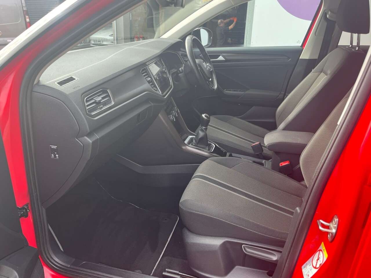 2019 VOLKSWAGEN T-ROC 2019 VOLKSWAGEN T-ROC