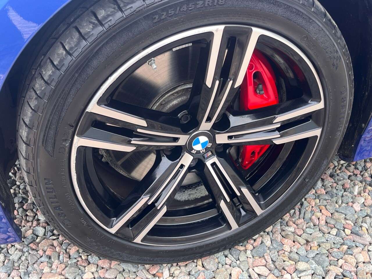 A 2025 BMW 3 SERIES 2.0 320i M Sport Touring 5dr Petrol Auto Euro 6 (s/s) (184 ps) A 2025 BMW 3 SERIES 2.0 320i M Sport Touring 5dr Petrol Auto Euro 6 (s/s) (184 ps)