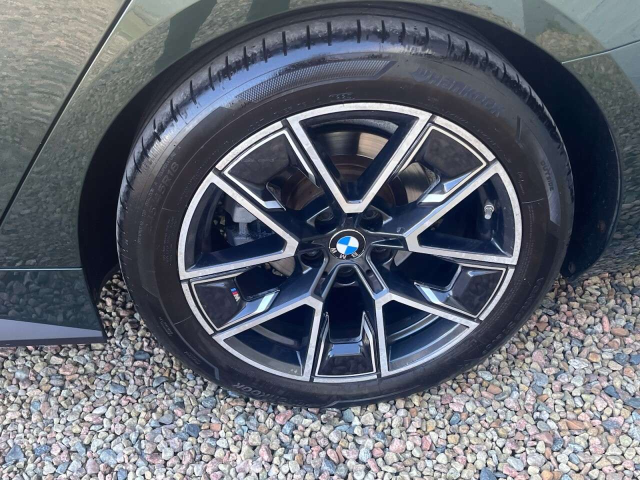 A 2022 BMW 4 SERIES GRAN COUPE 2.0 420d MHT M Sport Hatchback 5dr Diesel Hybrid Auto Euro 6 (s/s) (190 ps) A 2022 BMW 4 SERIES GRAN COUPE 2.0 420d MHT M Sport Hatchback 5dr Diesel Hybrid Auto Euro 6 (s/s) (190 ps)