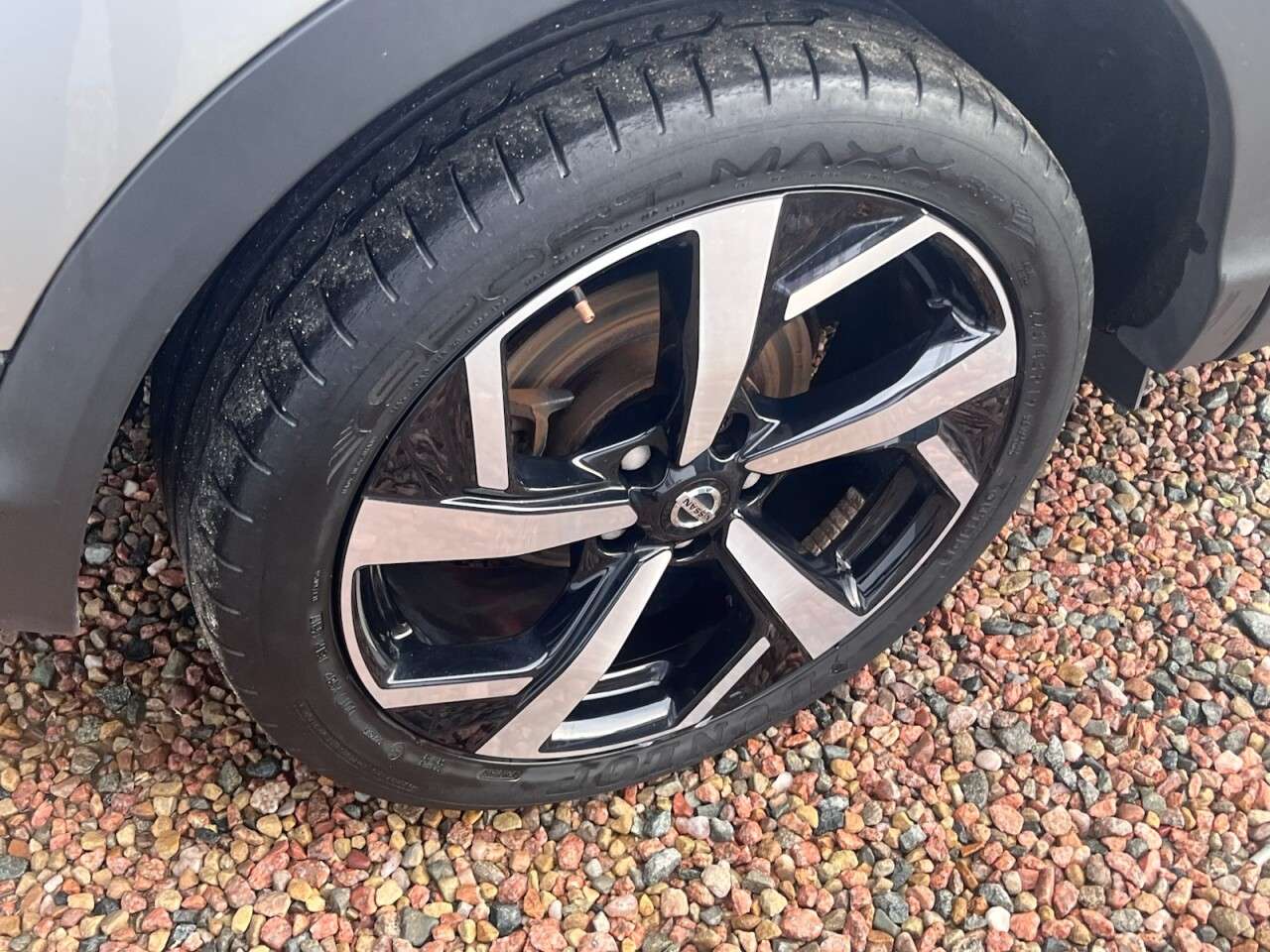 A 2018 NISSAN QASHQAI 1.2 DIG-T N-Connecta SUV 5dr Petrol Manual Euro 6 (s/s) (115 ps) A 2018 NISSAN QASHQAI 1.2 DIG-T N-Connecta SUV 5dr Petrol Manual Euro 6 (s/s) (115 ps)