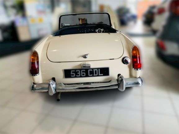 1963 AUSTIN HEALEY SPRITE 1963 AUSTIN HEALEY SPRITE