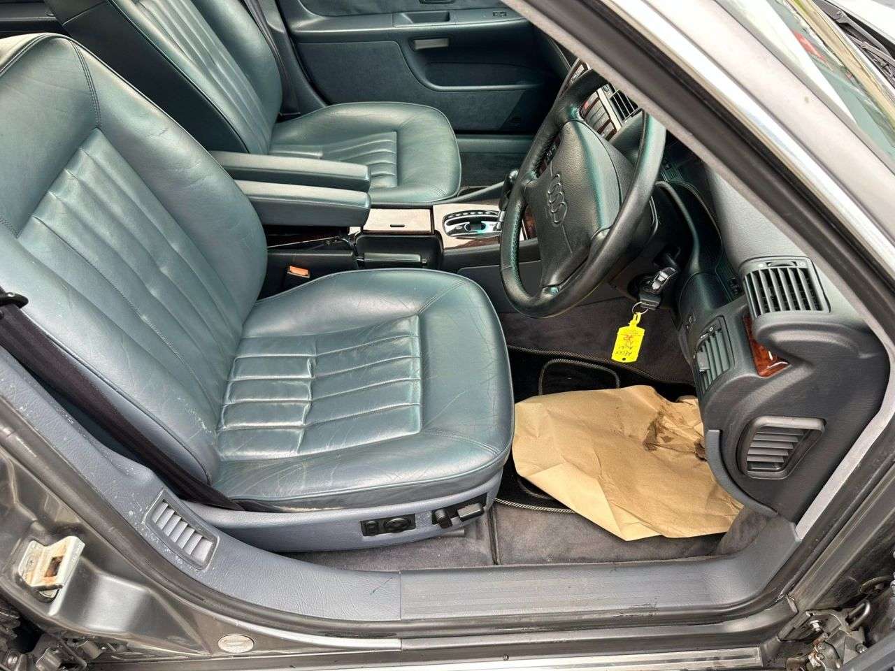 1995 AUDI A8 1995 AUDI A8