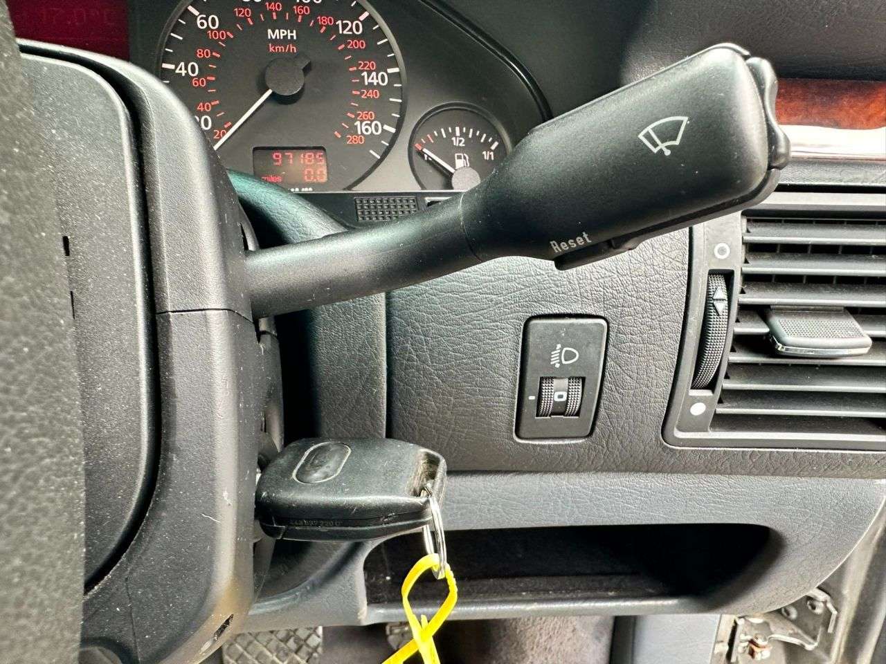 1995 AUDI A8 1995 AUDI A8