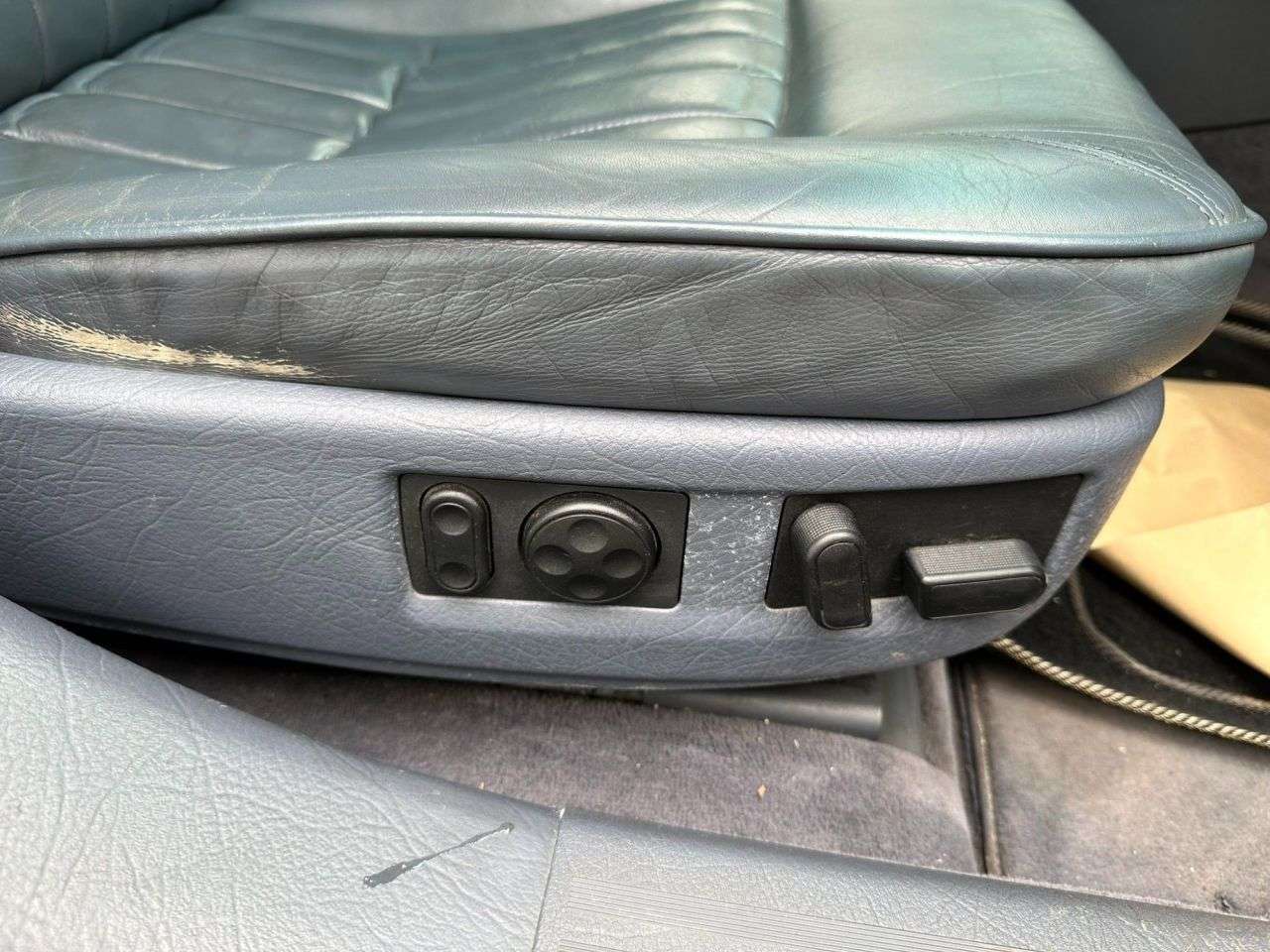 1995 AUDI A8 1995 AUDI A8