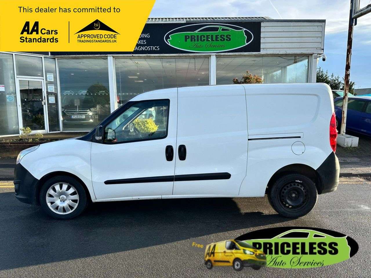 A 2016 VAUXHALL COMBO L2H1 2300 CDTI A 2016 VAUXHALL COMBO L2H1 2300 CDTI