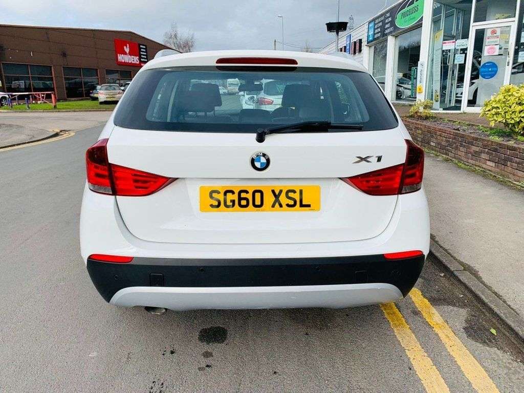 2010 BMW X1 2010 BMW X1