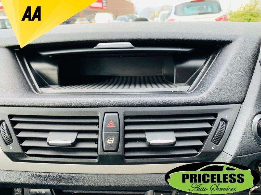 2010 BMW X1 2010 BMW X1