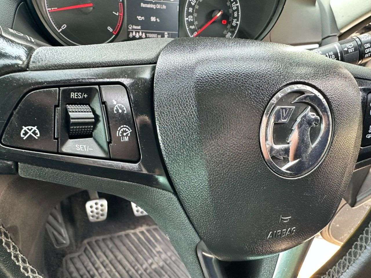 2017 VAUXHALL ZAFIRA TOURER 2017 VAUXHALL ZAFIRA TOURER