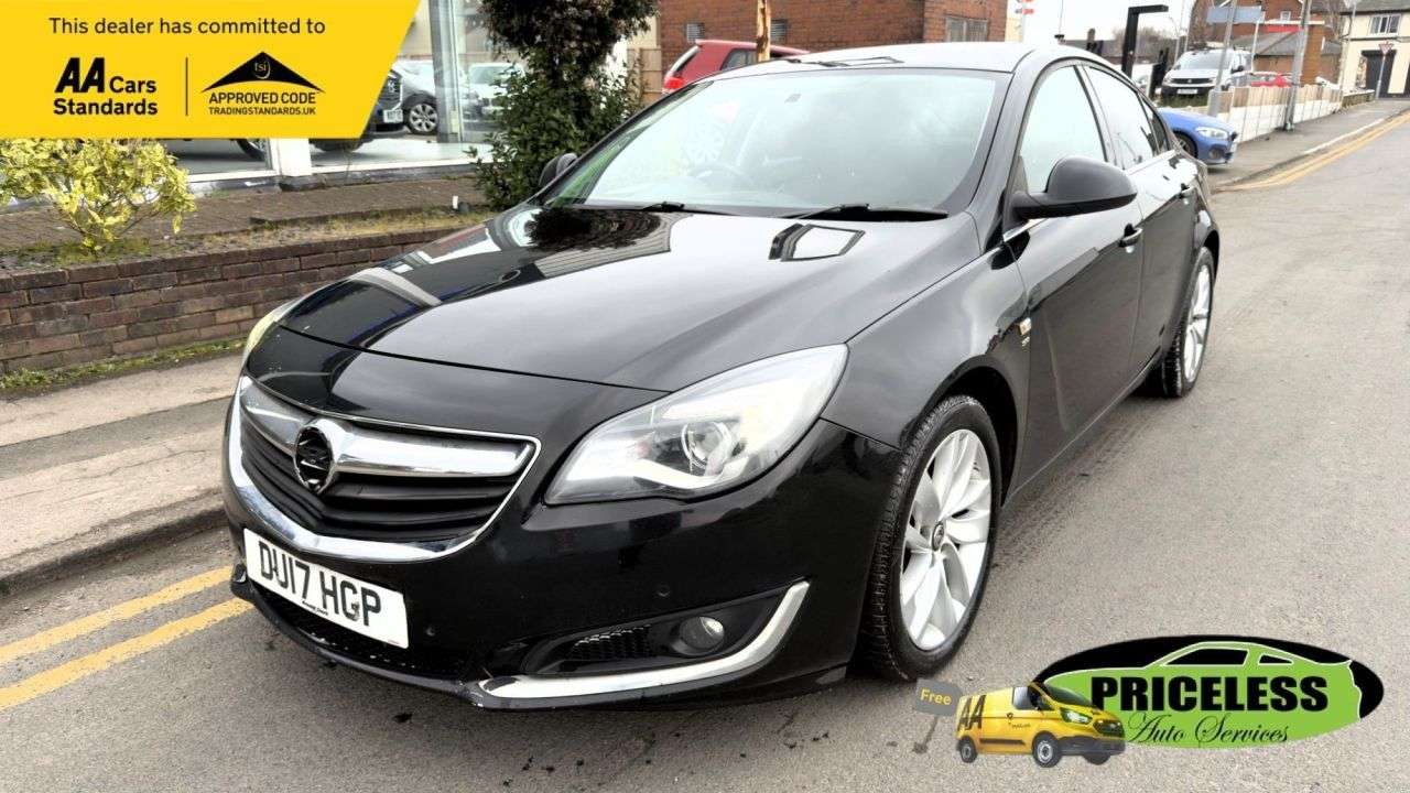 A 2017 VAUXHALL INSIGNIA 2.0 SRI NAV CDTI ECOFLEX S/S 5d 167 BHP A 2017 VAUXHALL INSIGNIA 2.0 SRI NAV CDTI ECOFLEX S/S 5d 167 BHP