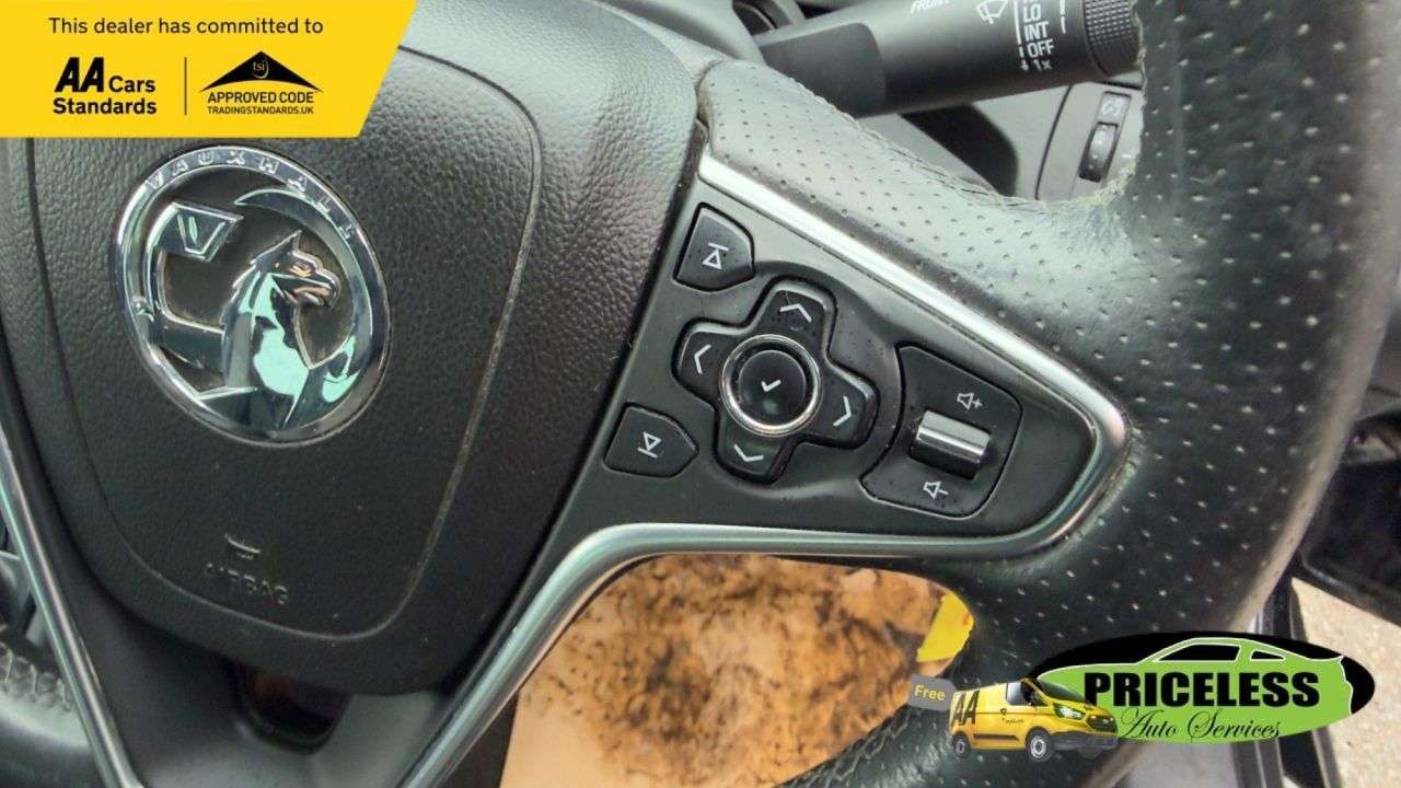 2017 VAUXHALL INSIGNIA 2017 VAUXHALL INSIGNIA