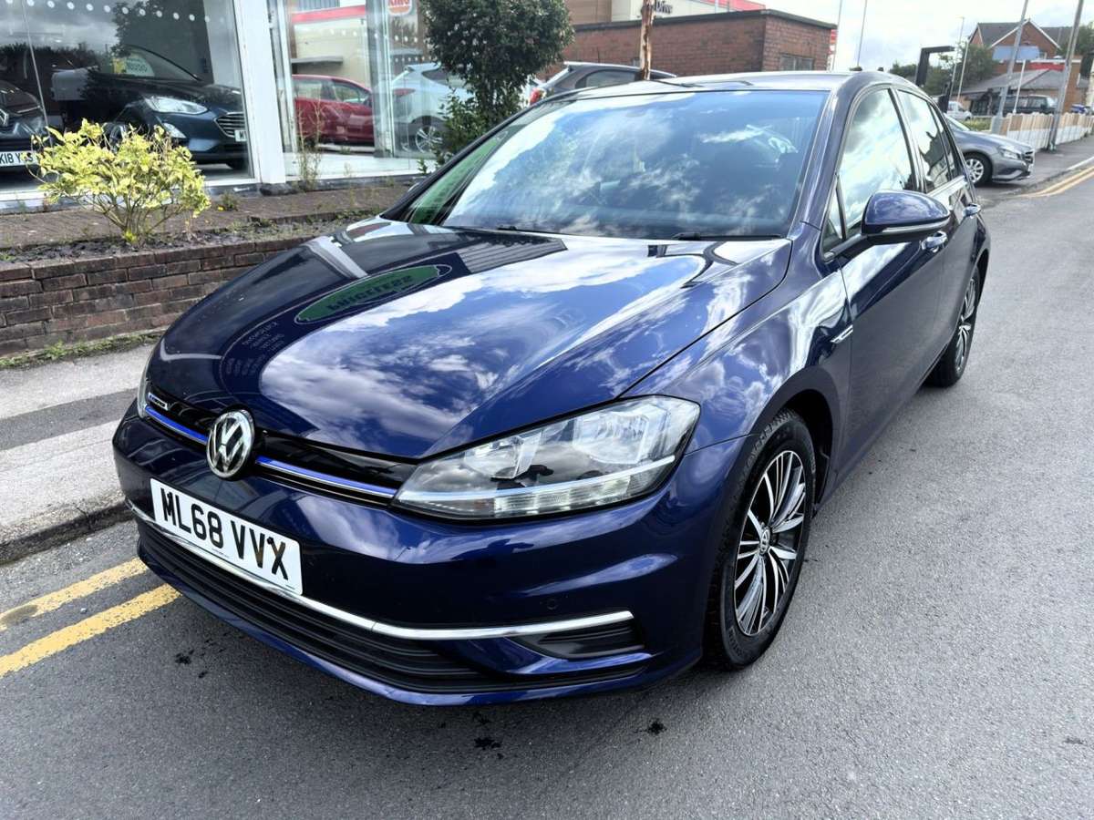 Check out this Volkswagen Golf 2018 Petrol Manual