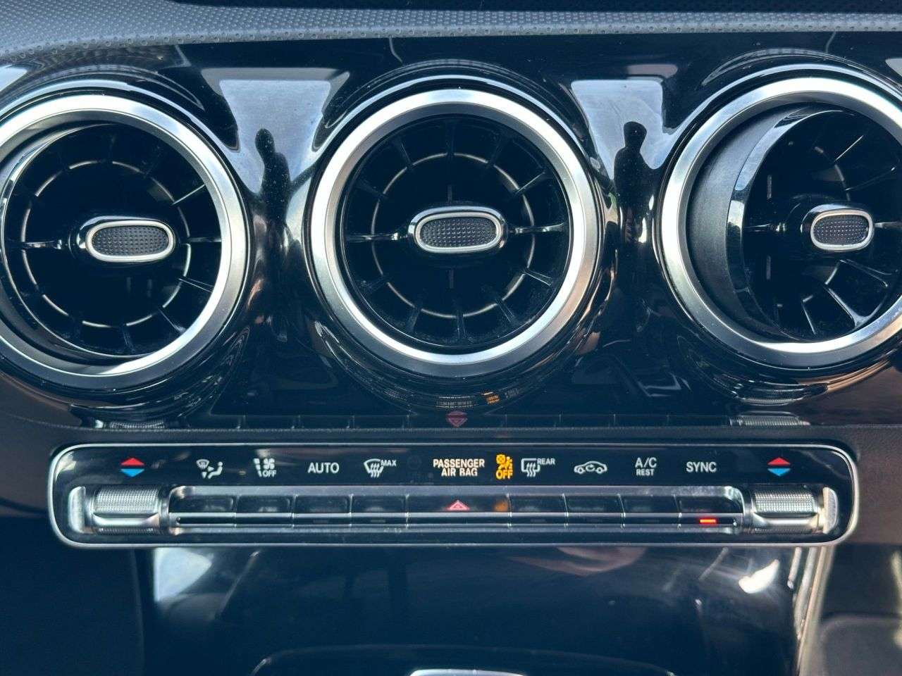 2019 MERCEDES-BENZ A-CLASS 2019 MERCEDES-BENZ A-CLASS