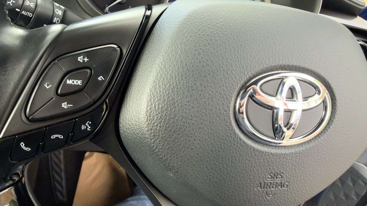 2018 TOYOTA C-HR 2018 TOYOTA C-HR