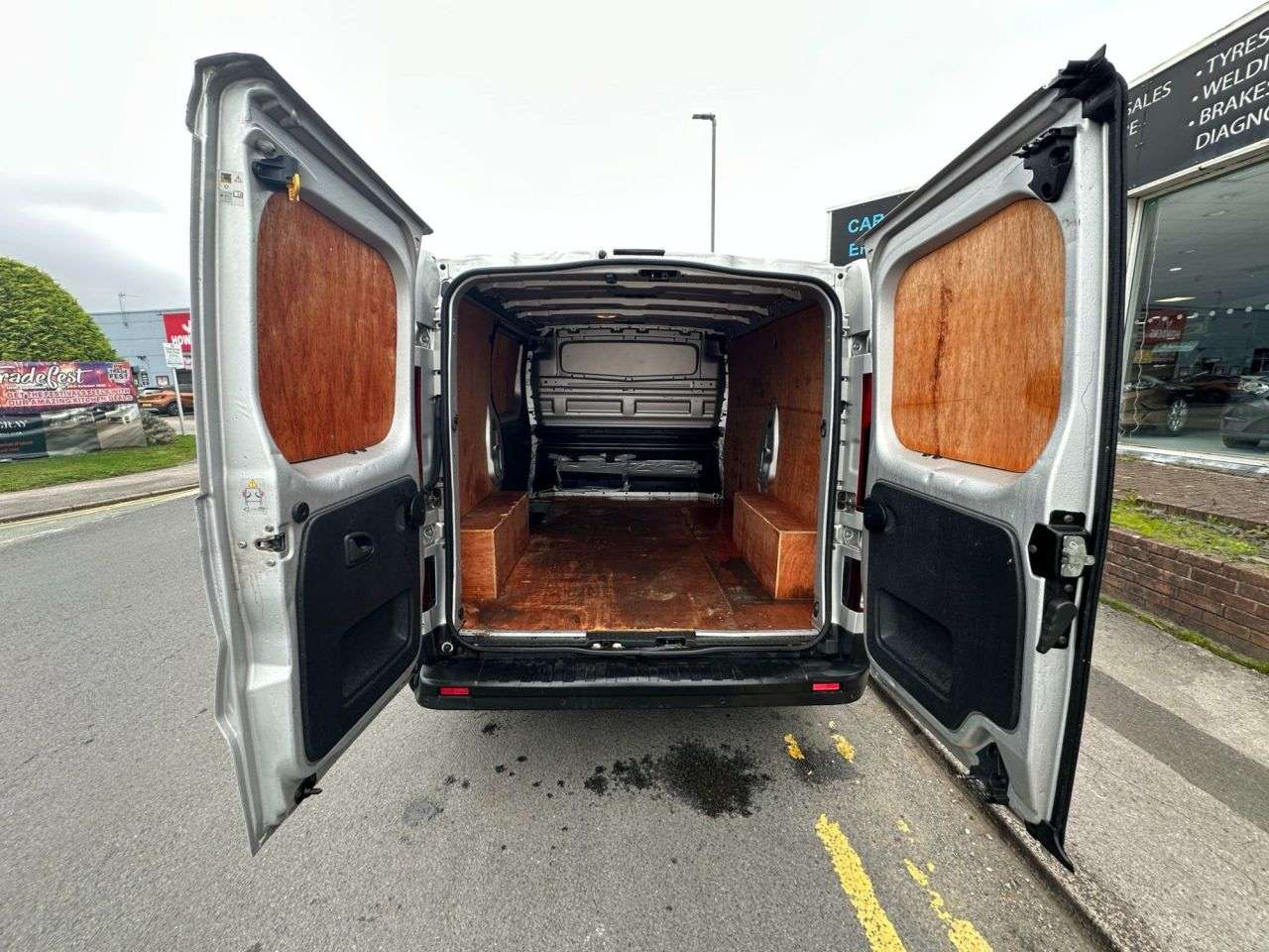 2015 RENAULT TRAFIC 2015 RENAULT TRAFIC