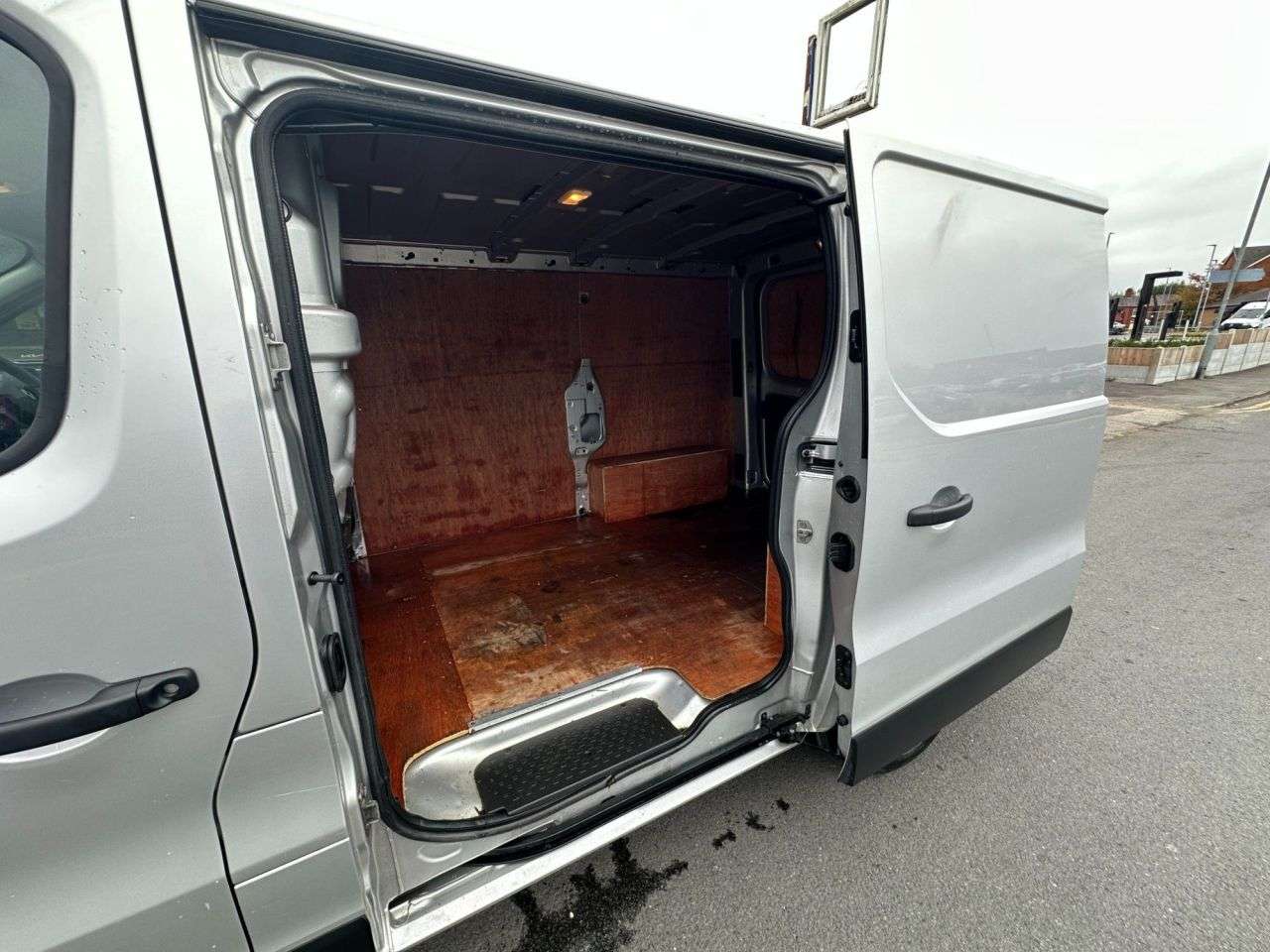 2015 RENAULT TRAFIC 2015 RENAULT TRAFIC