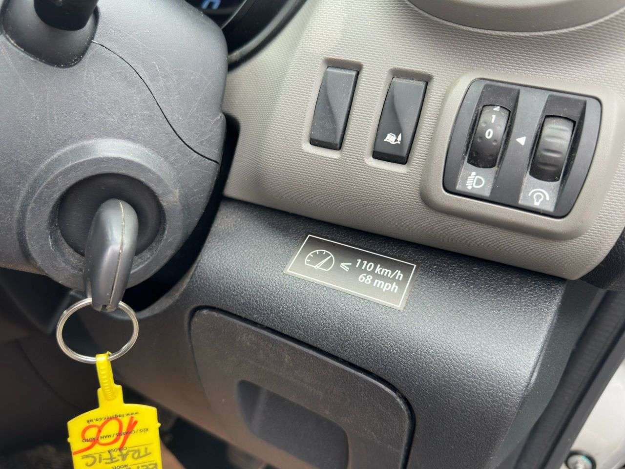 2015 RENAULT TRAFIC 2015 RENAULT TRAFIC