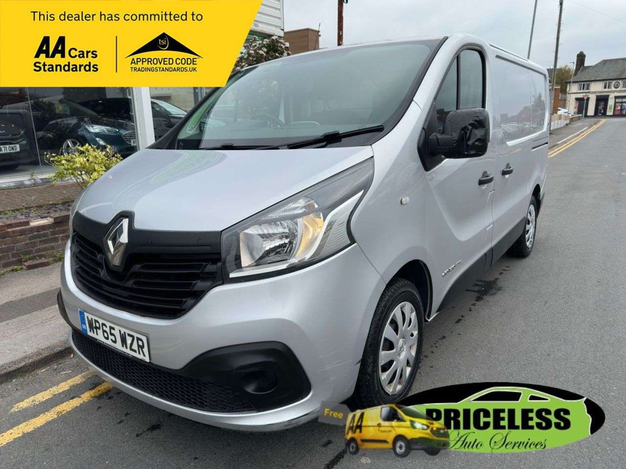 2015 RENAULT TRAFIC 2015 RENAULT TRAFIC