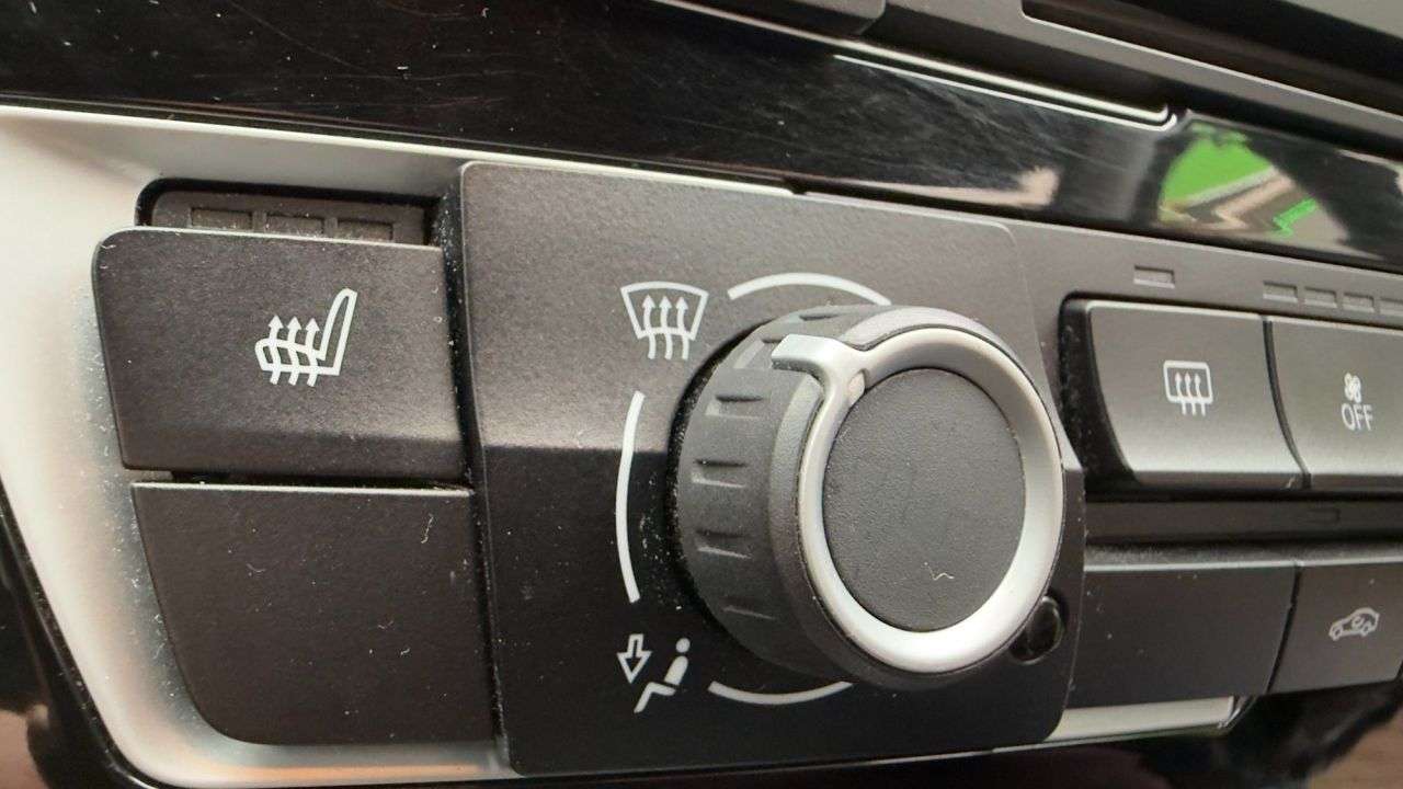 0 BMW 1 SERIES 0 BMW 1 SERIES