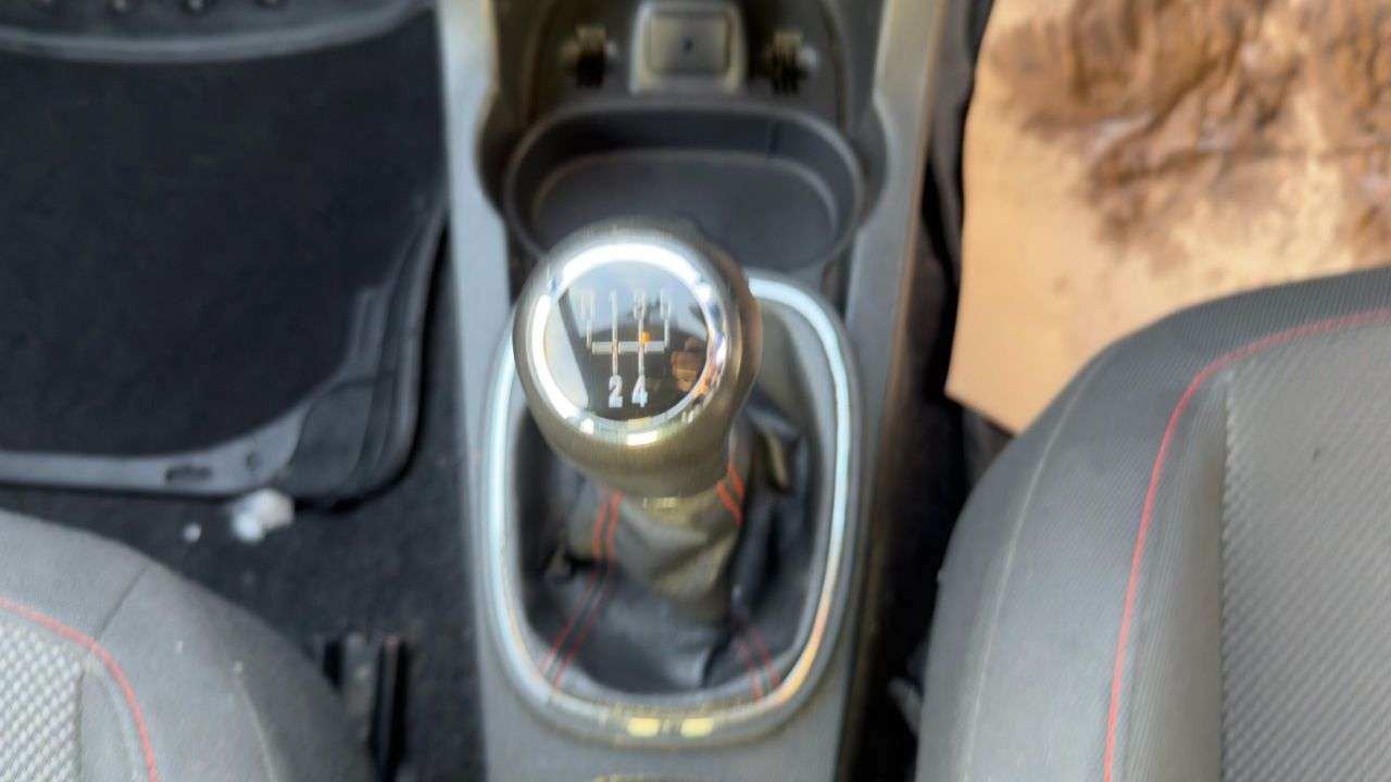 0 VAUXHALL CORSA 0 VAUXHALL CORSA