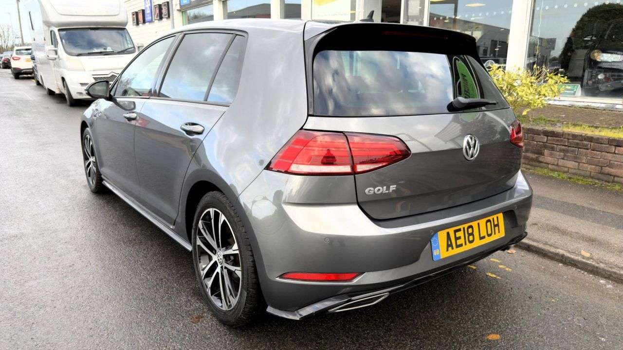 2018 VOLKSWAGEN GOLF 2018 VOLKSWAGEN GOLF
