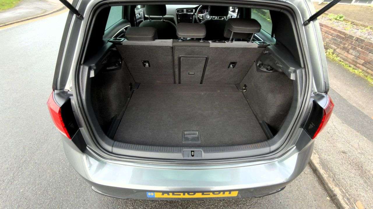 2018 VOLKSWAGEN GOLF 2018 VOLKSWAGEN GOLF