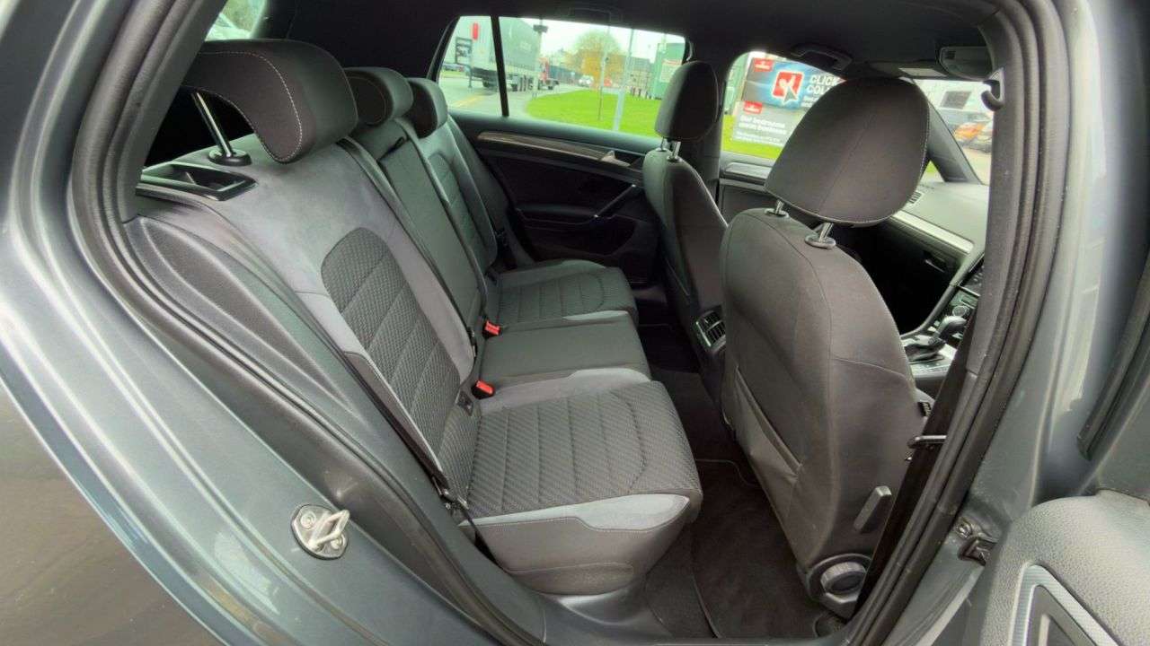 2018 VOLKSWAGEN GOLF 2018 VOLKSWAGEN GOLF