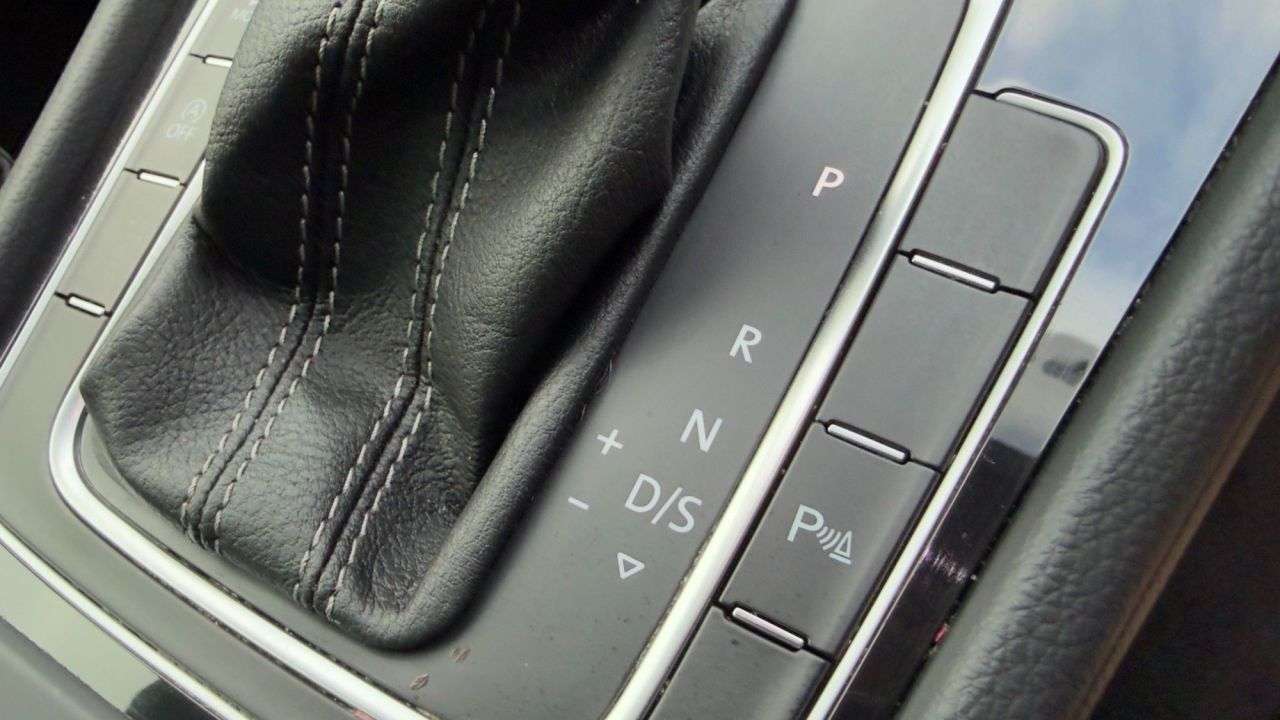 2018 VOLKSWAGEN GOLF 2018 VOLKSWAGEN GOLF