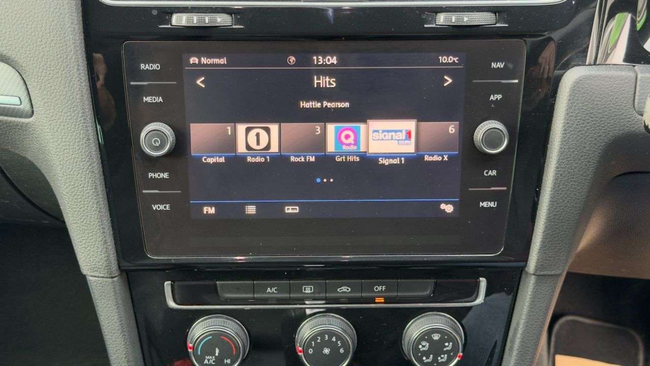 2018 VOLKSWAGEN GOLF 2018 VOLKSWAGEN GOLF