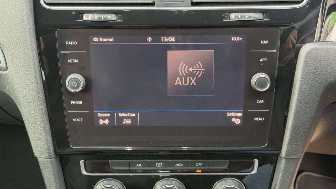 2018 VOLKSWAGEN GOLF 2018 VOLKSWAGEN GOLF