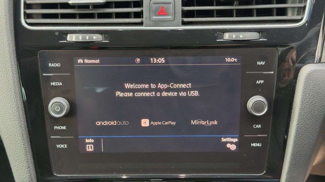 2018 VOLKSWAGEN GOLF 2018 VOLKSWAGEN GOLF