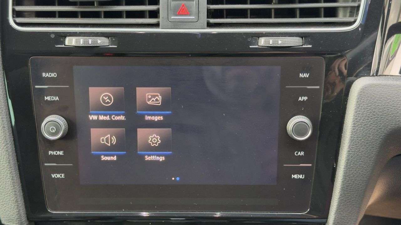 2018 VOLKSWAGEN GOLF 2018 VOLKSWAGEN GOLF