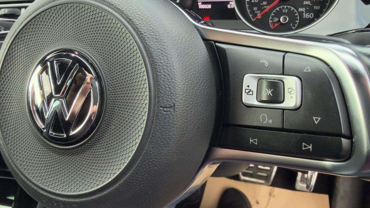 2018 VOLKSWAGEN GOLF 2018 VOLKSWAGEN GOLF