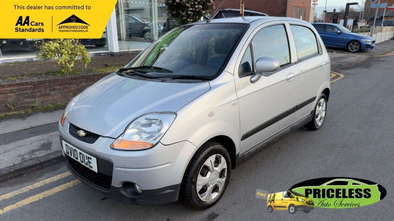 A 2010 CHEVROLET MATIZ 0.8 SE Hatchback 5dr Petrol Automatic (132 g/km, 51 bhp) A 2010 CHEVROLET MATIZ 0.8 SE Hatchback 5dr Petrol Automatic (132 g/km, 51 bhp)
