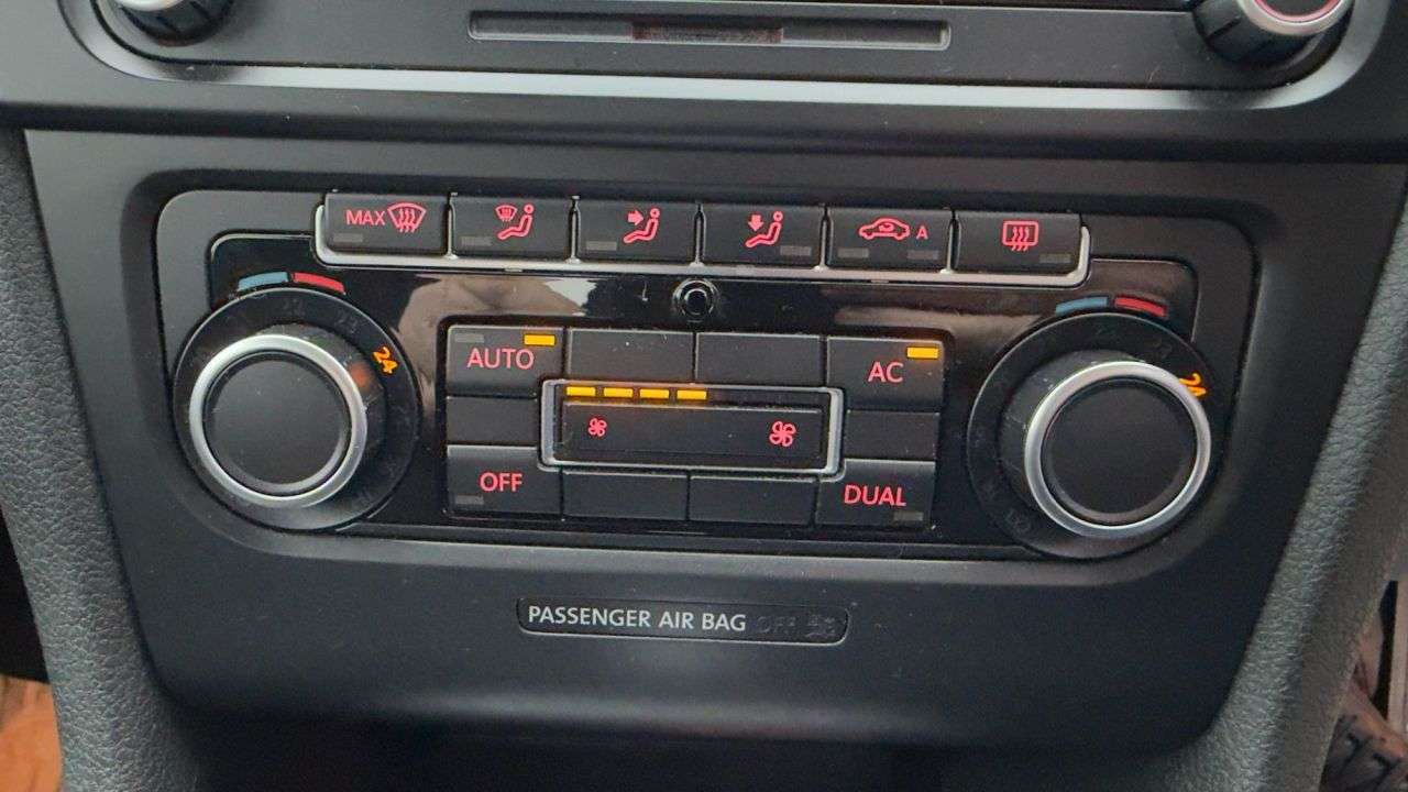 2011 VOLKSWAGEN GOLF 2011 VOLKSWAGEN GOLF